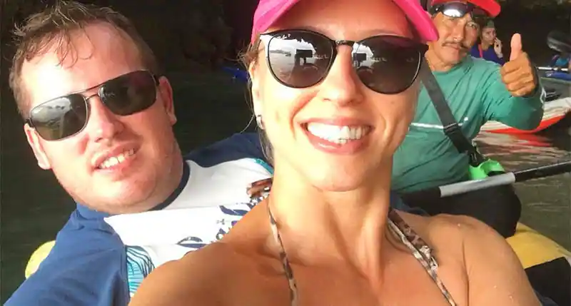 Phi Phi Island Tour from Phuket - Maya Bay Phi Phi Island tour by speedboat package